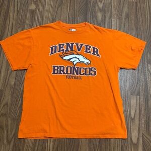 NFL / Denver Broncos Men’s Short Sleeve Tee * Size XL